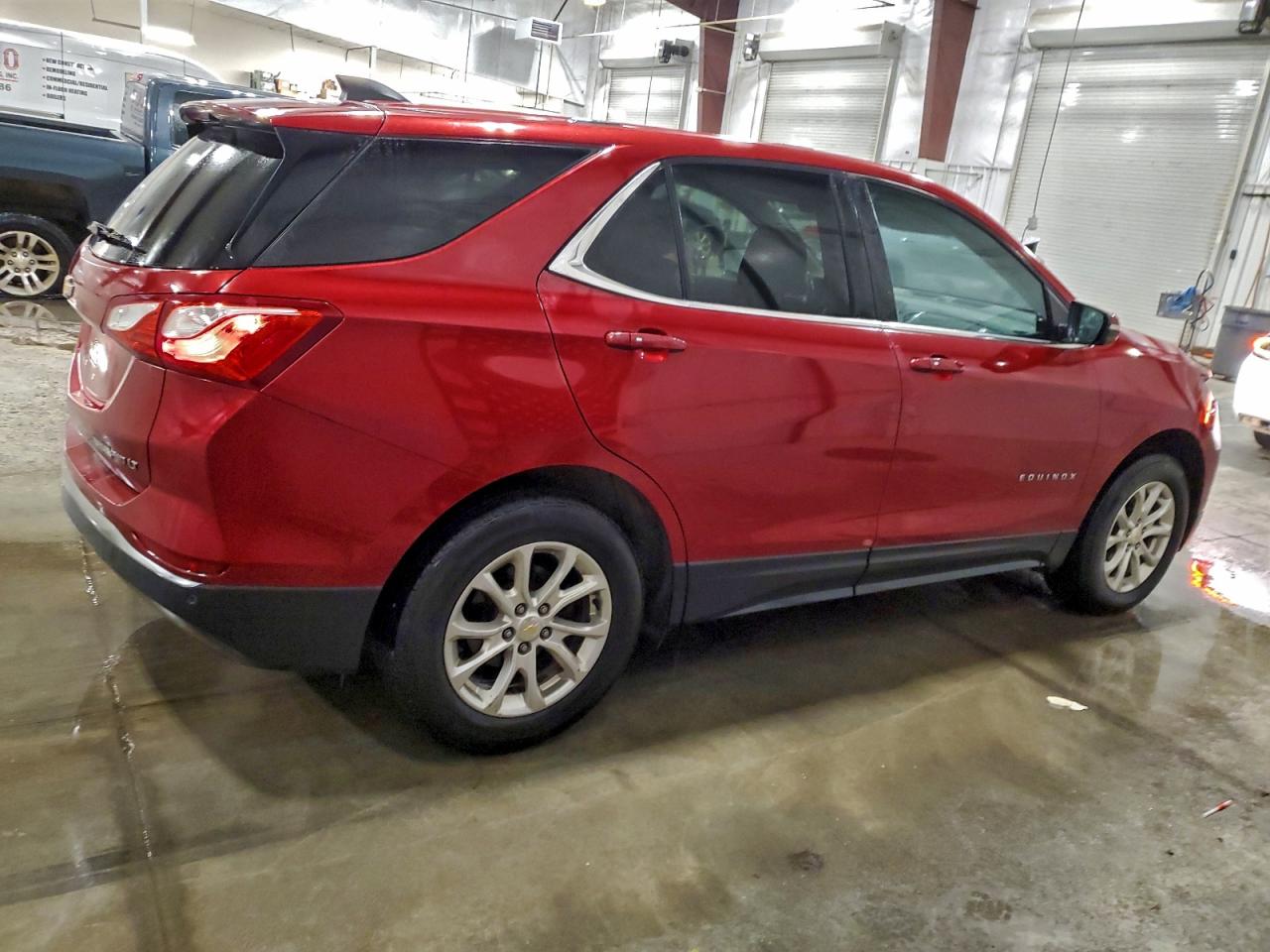 2018 CHEVROLET EQUINOX LT photo 3