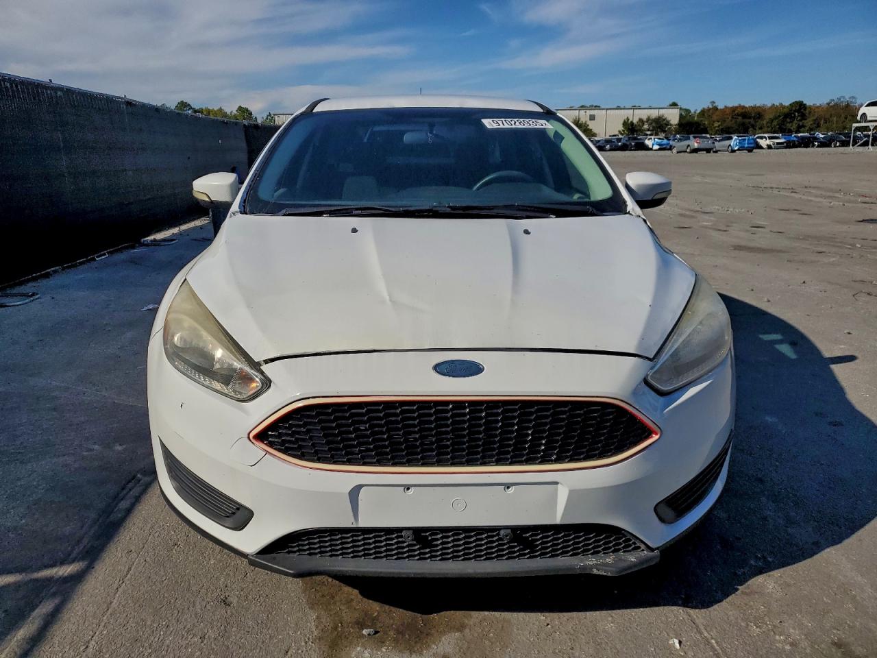 2017 FORD FOCUS SE photo 5
