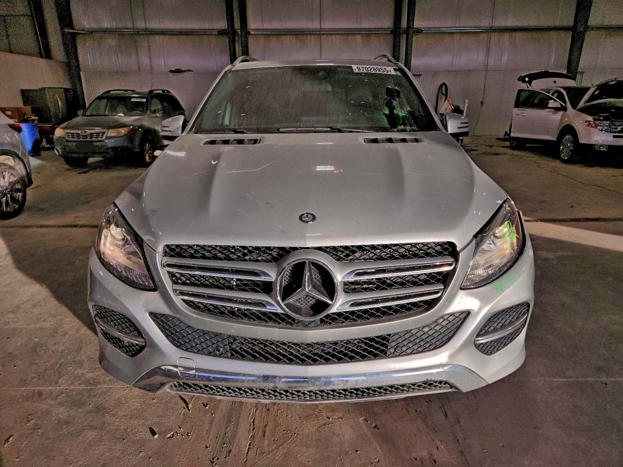 2016 MERCEDES-BENZ GLE 300D 4MATIC photo 5
