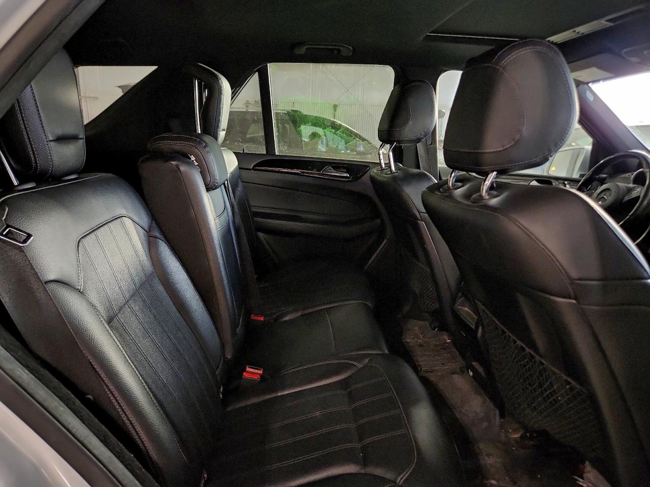 2016 MERCEDES-BENZ GLE 300D 4MATIC photo 11