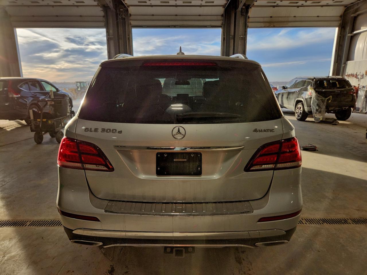 2016 MERCEDES-BENZ GLE 300D 4MATIC photo 6