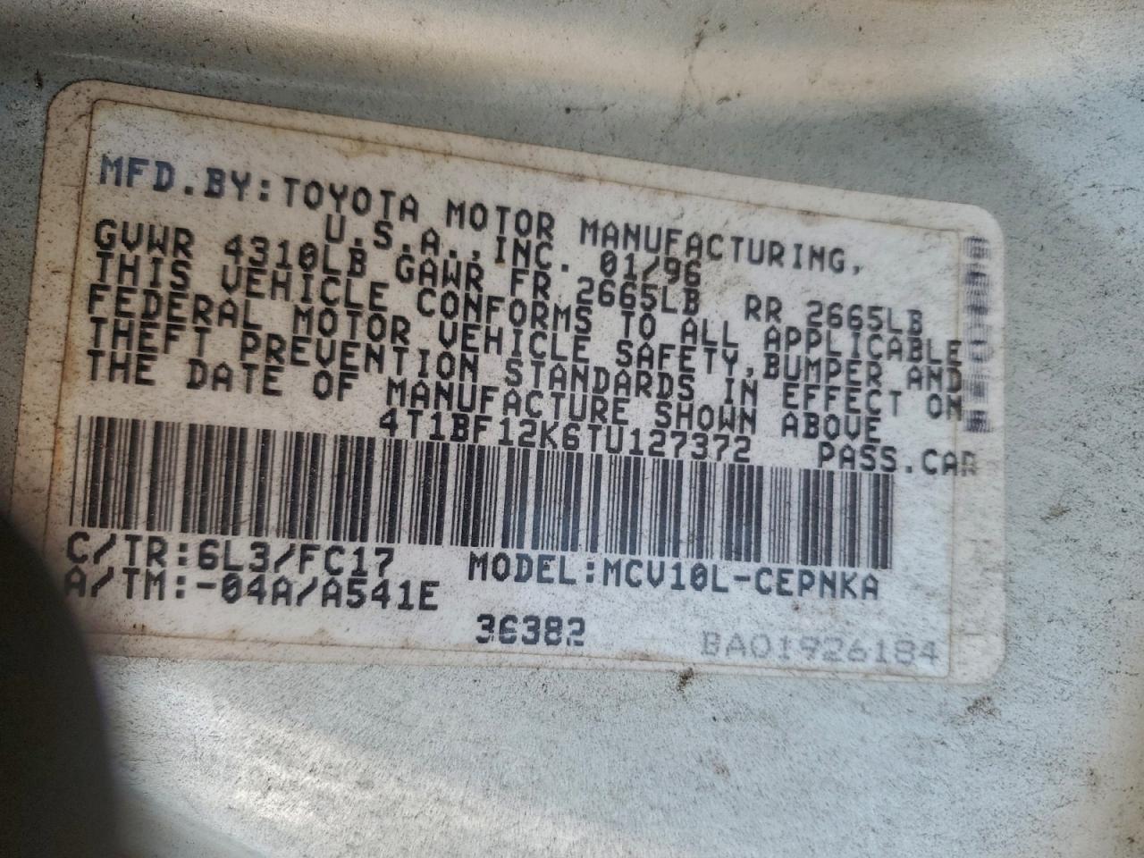 1996 TOYOTA CAMRY LE photo 12