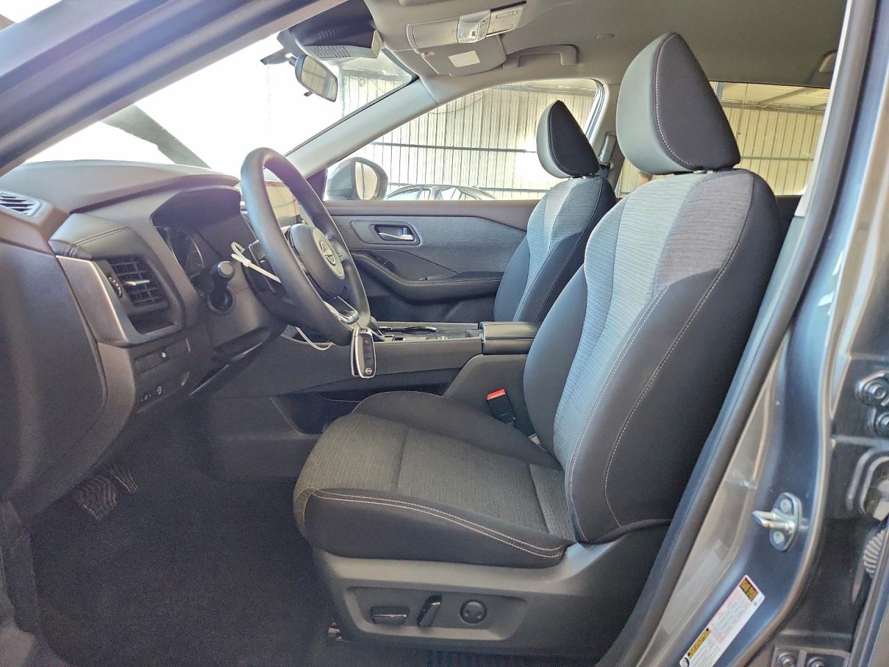 2023 NISSAN ROGUE SV photo 7