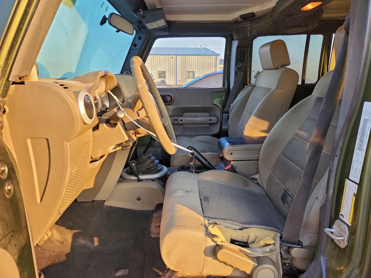 2008 JEEP WRANGLER UNLIMITED SAHARA photo 7