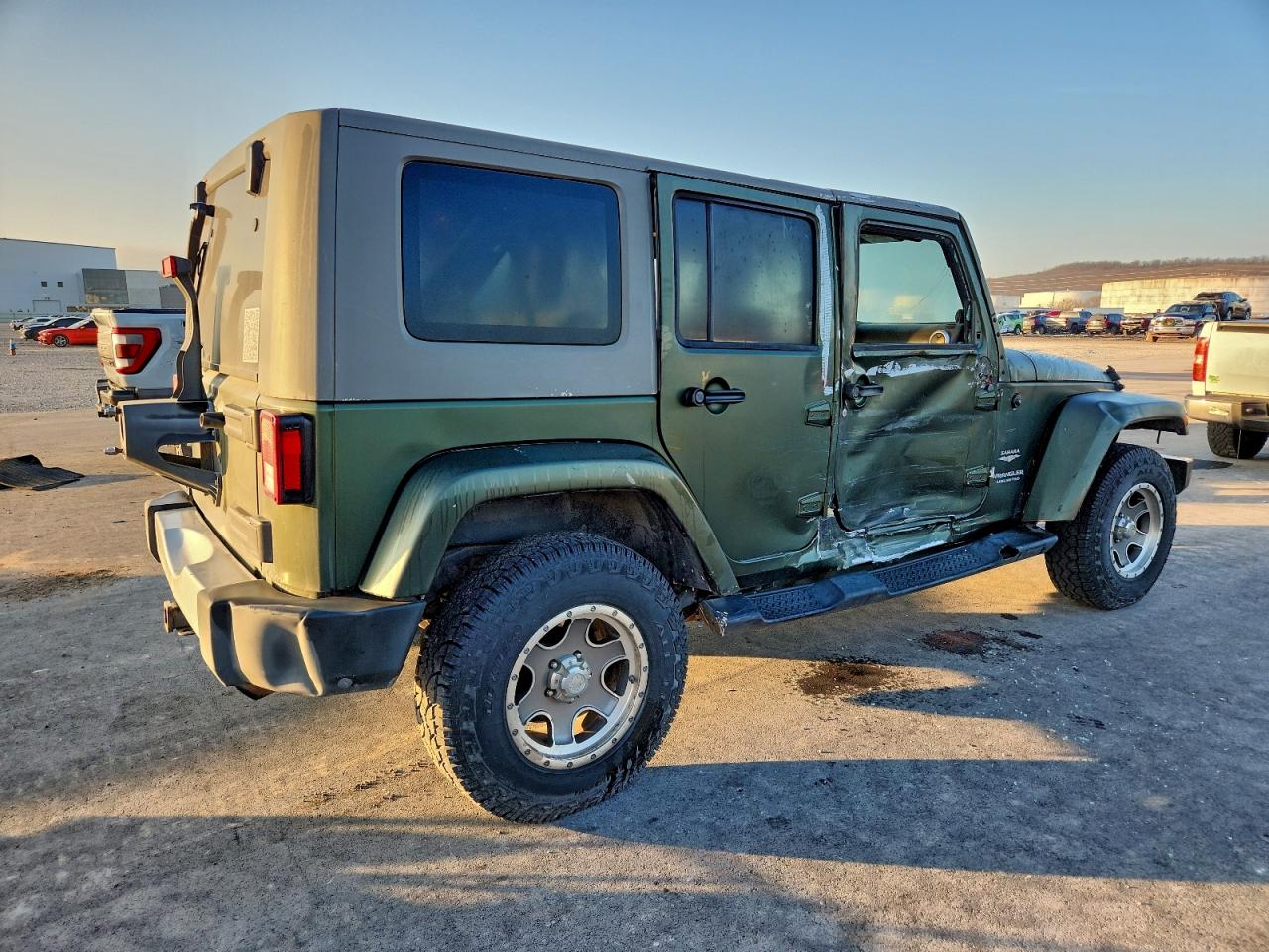 2008 JEEP WRANGLER UNLIMITED SAHARA photo 3