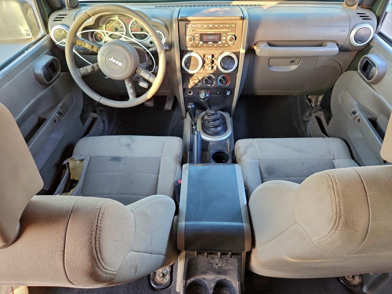 2008 JEEP WRANGLER UNLIMITED SAHARA photo 8
