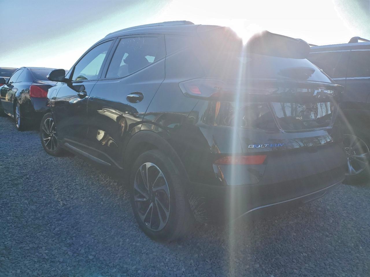 2023 CHEVROLET BOLT EUV PREMIER photo 3