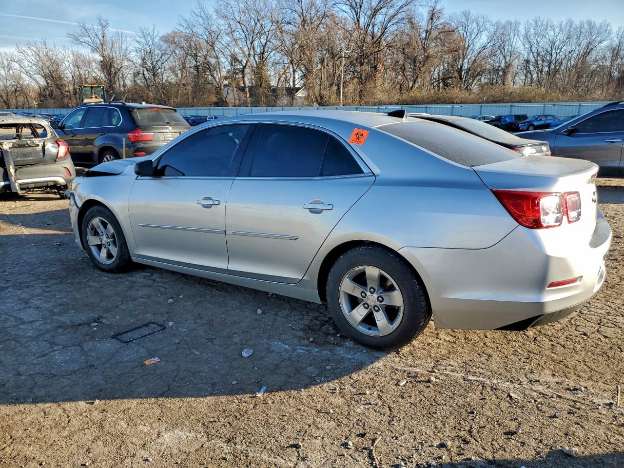 2014 CHEVROLET MALIBU LS photo 2