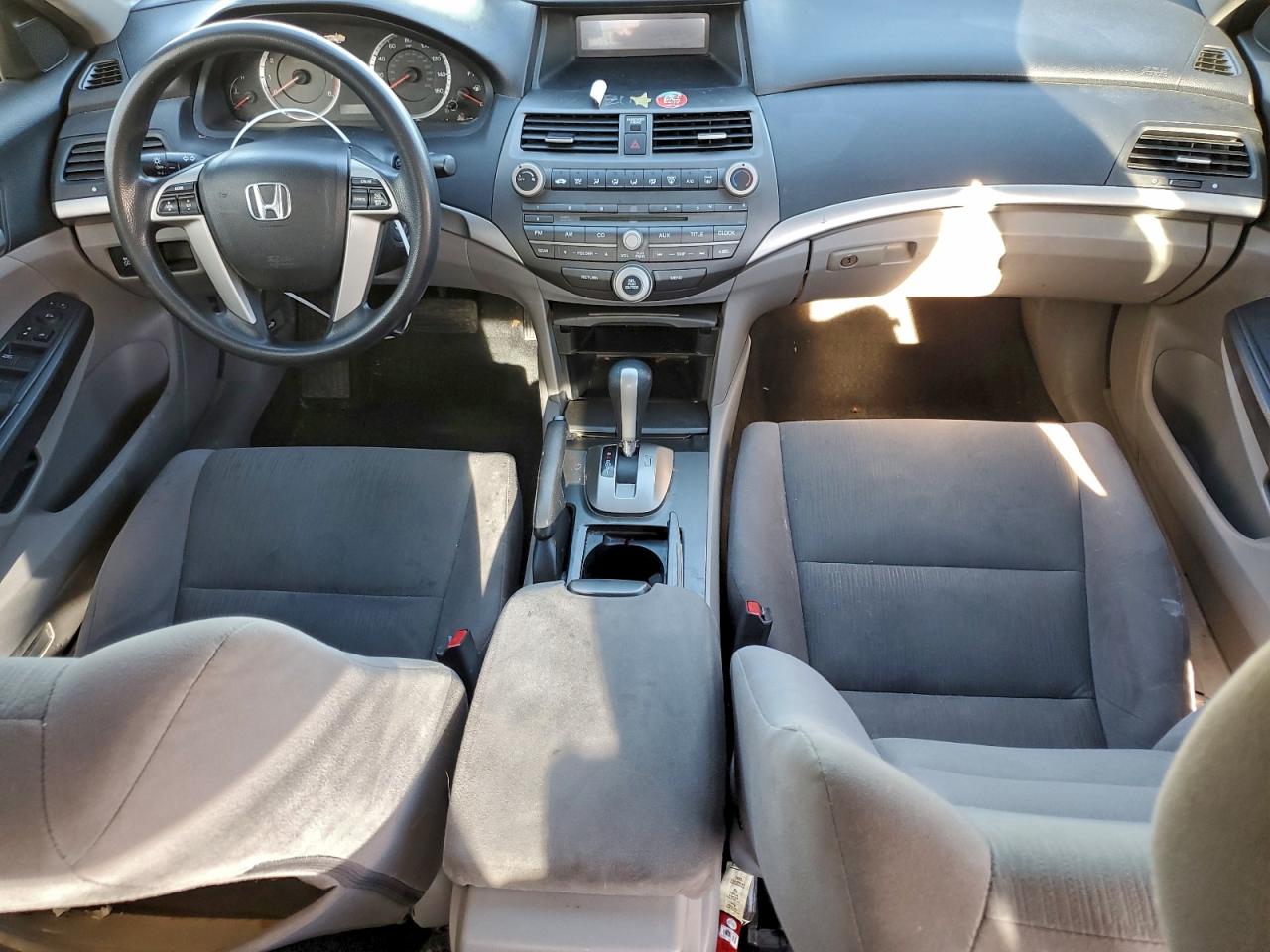 2012 HONDA ACCORD LX photo 15