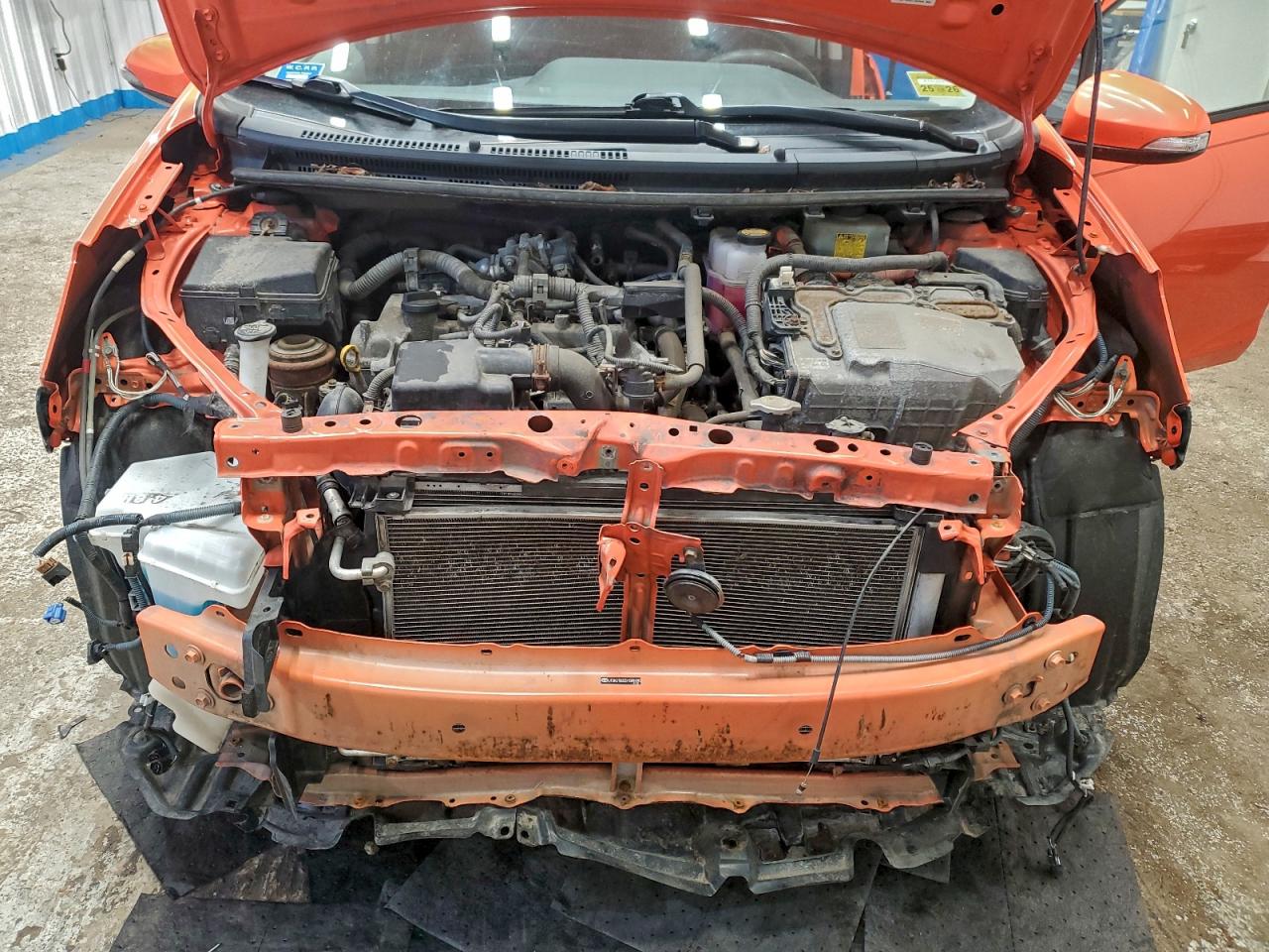 2013 TOYOTA PRIUS C photo 21