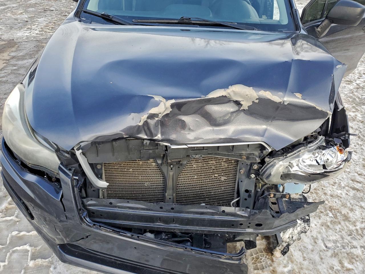 2012 SUBARU IMPREZA photo 21
