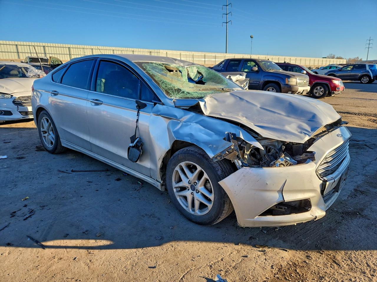 2016 FORD FUSION SE photo 4