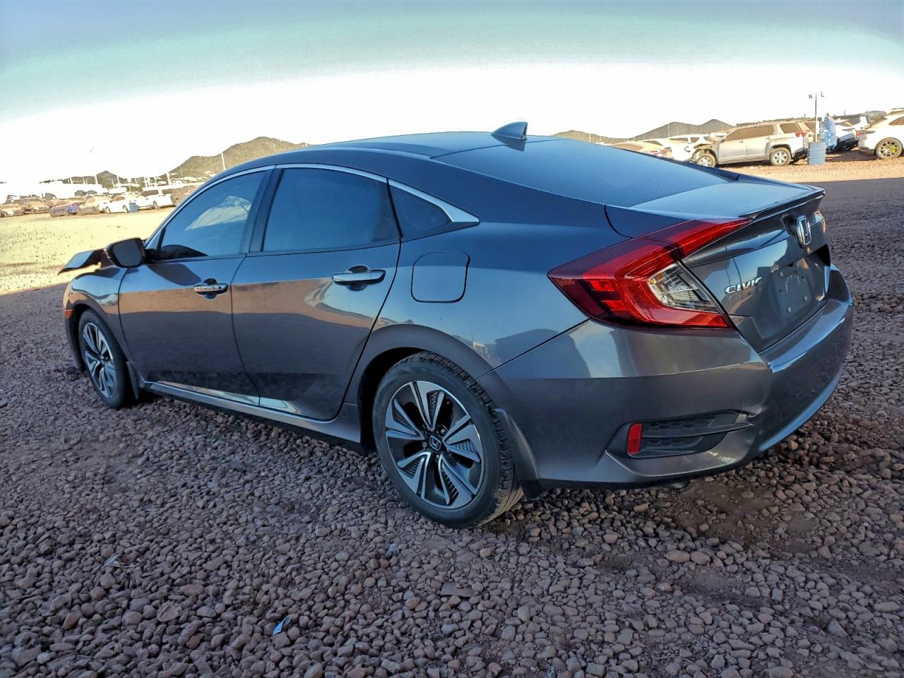 2017 HONDA CIVIC EXL photo 2