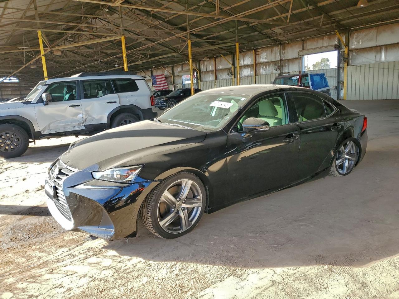 2017 LEXUS IS
