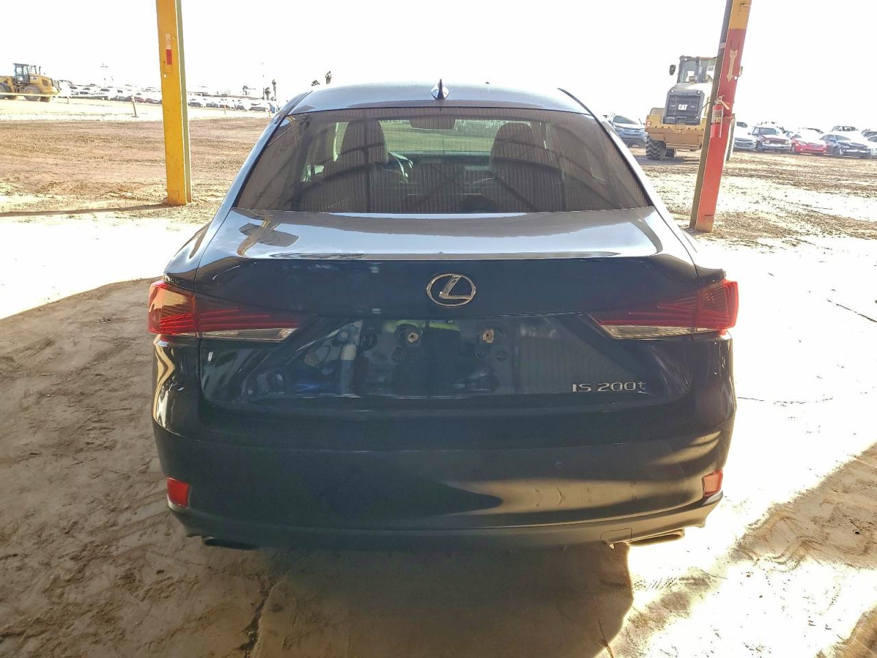 2017 LEXUS IS 200T photo 11