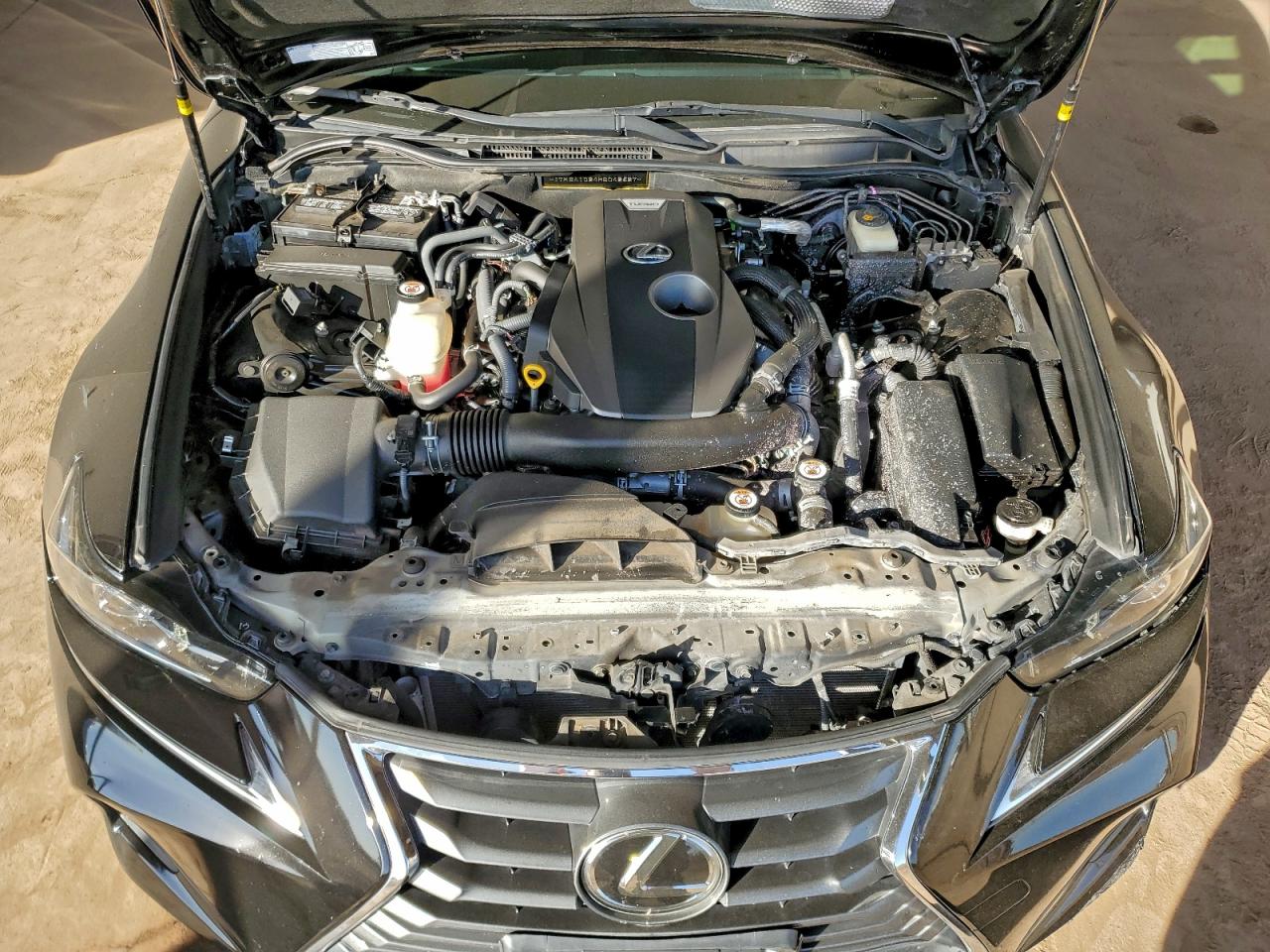 2017 LEXUS IS 200T photo 21