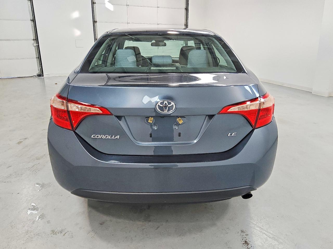 2019 TOYOTA COROLLA LE photo 11