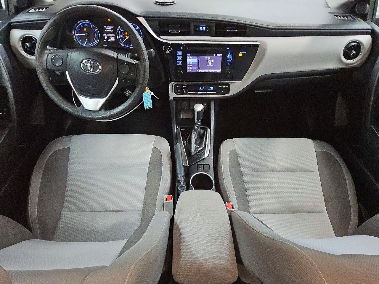 2019 TOYOTA COROLLA LE photo 15