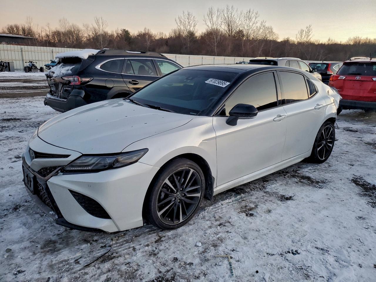 2018 TOYOTA CAMRY
