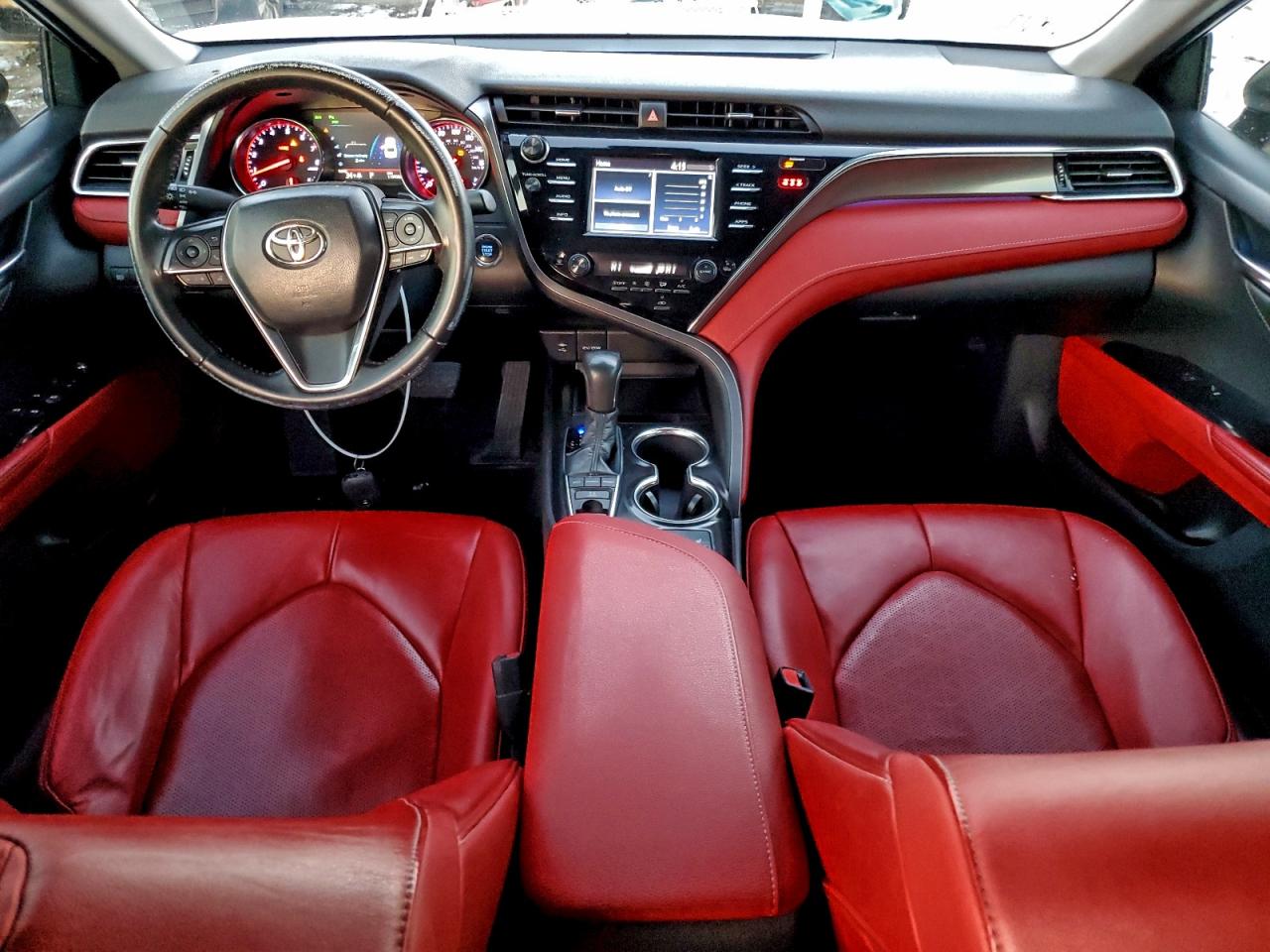 2018 TOYOTA CAMRY XSE photo 8