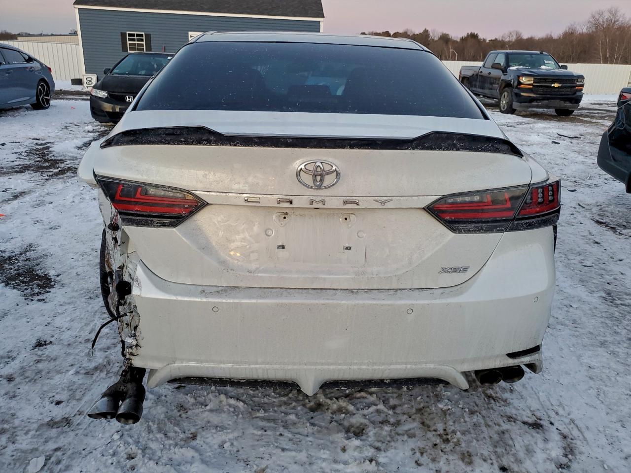 2018 TOYOTA CAMRY XSE photo 6