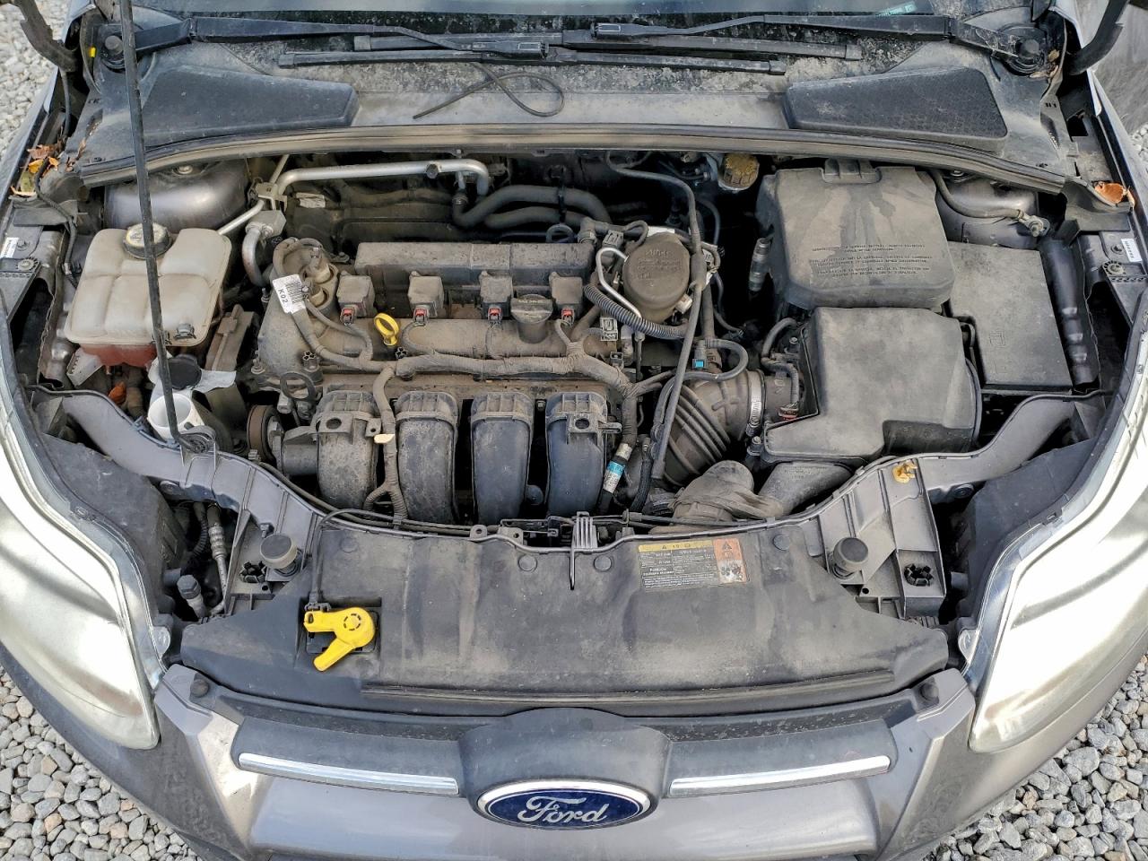 2014 FORD FOCUS SE photo 31