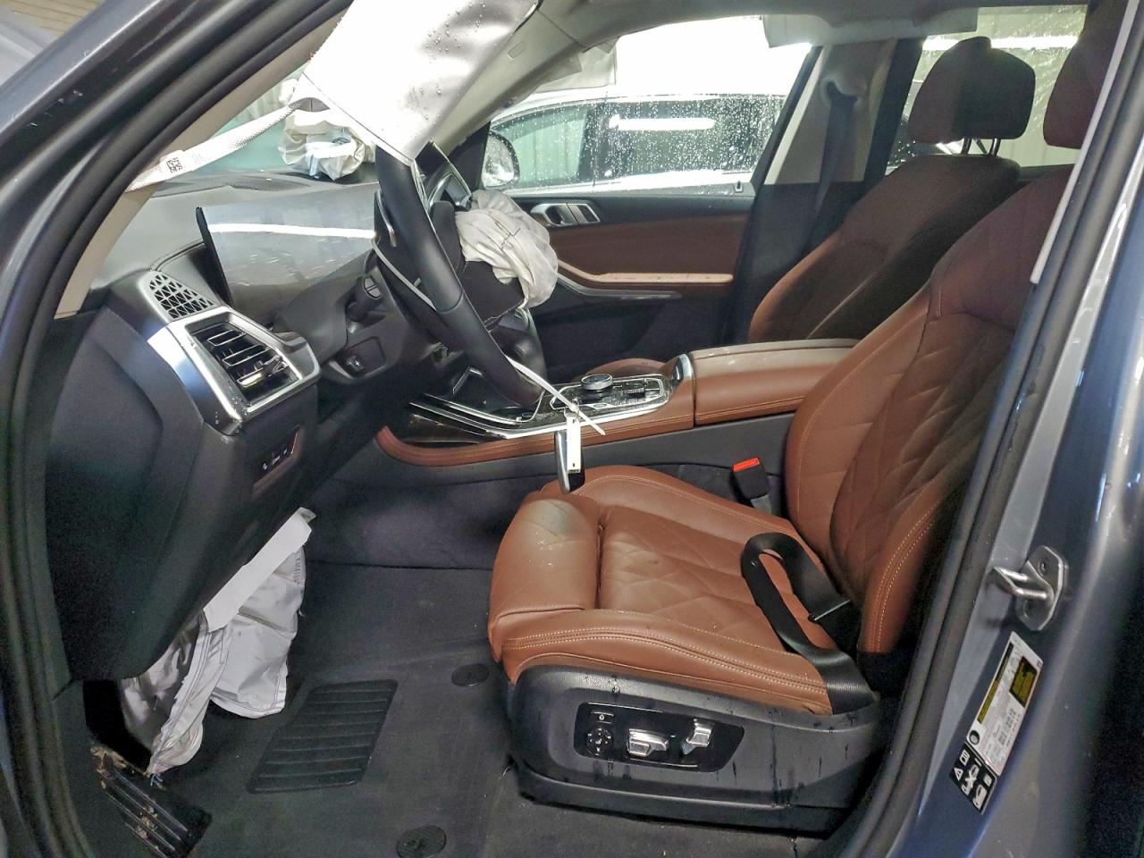 2025 BMW X7 XDRIVE40I photo 19