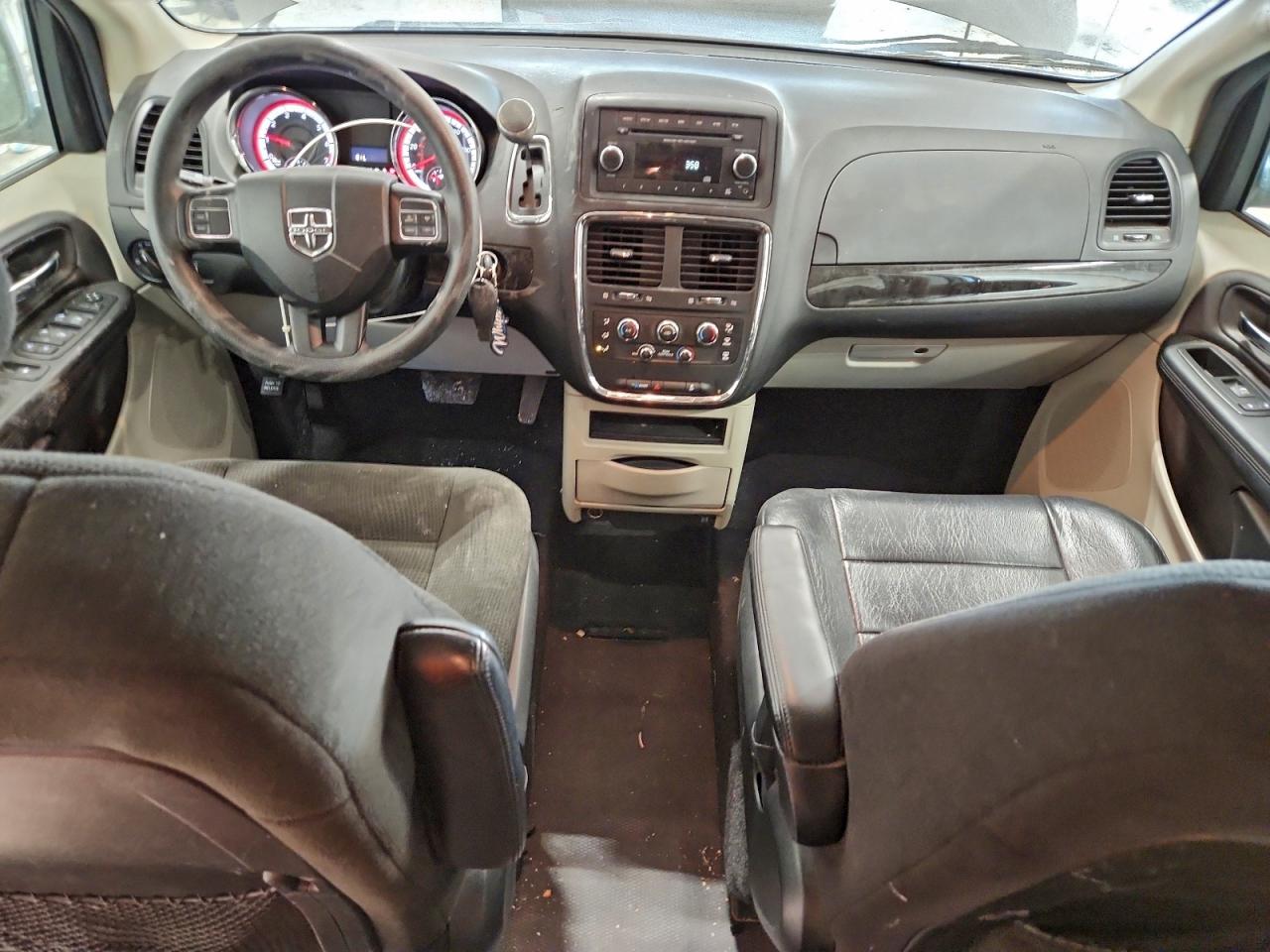 2015 DODGE GRAND CARAVAN SXT photo 22