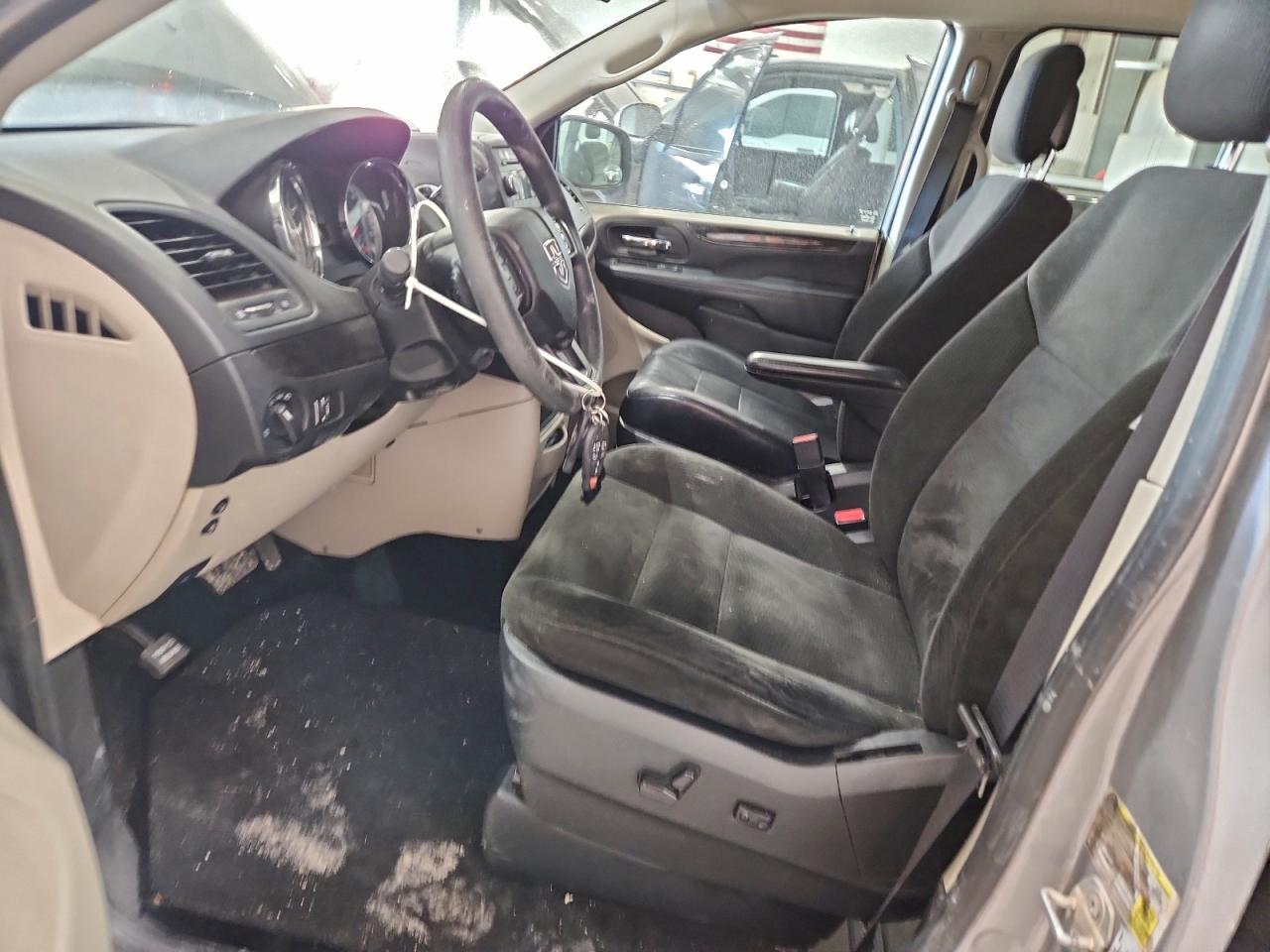 2015 DODGE GRAND CARAVAN SXT photo 19
