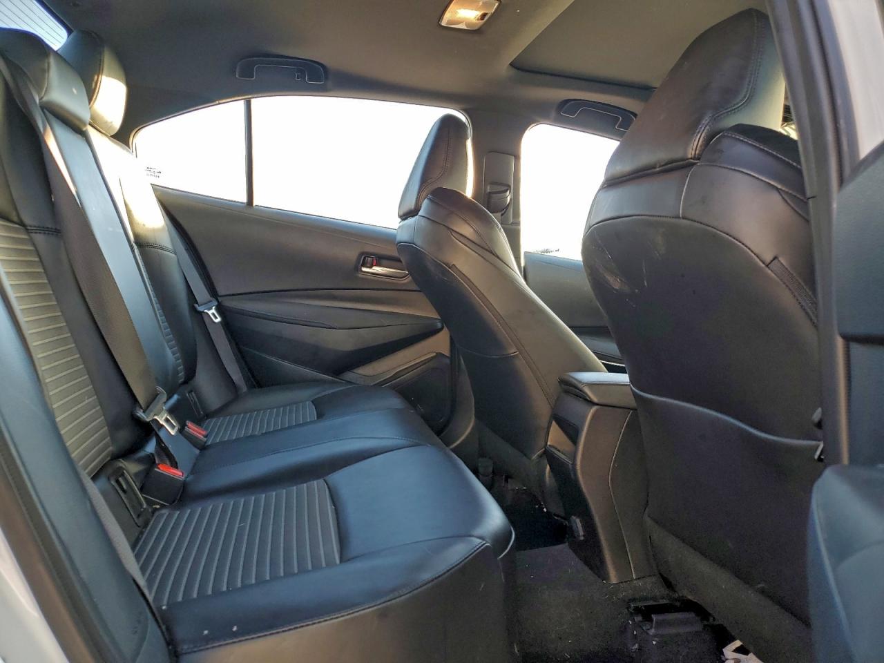 2022 TOYOTA COROLLA XSE photo 10