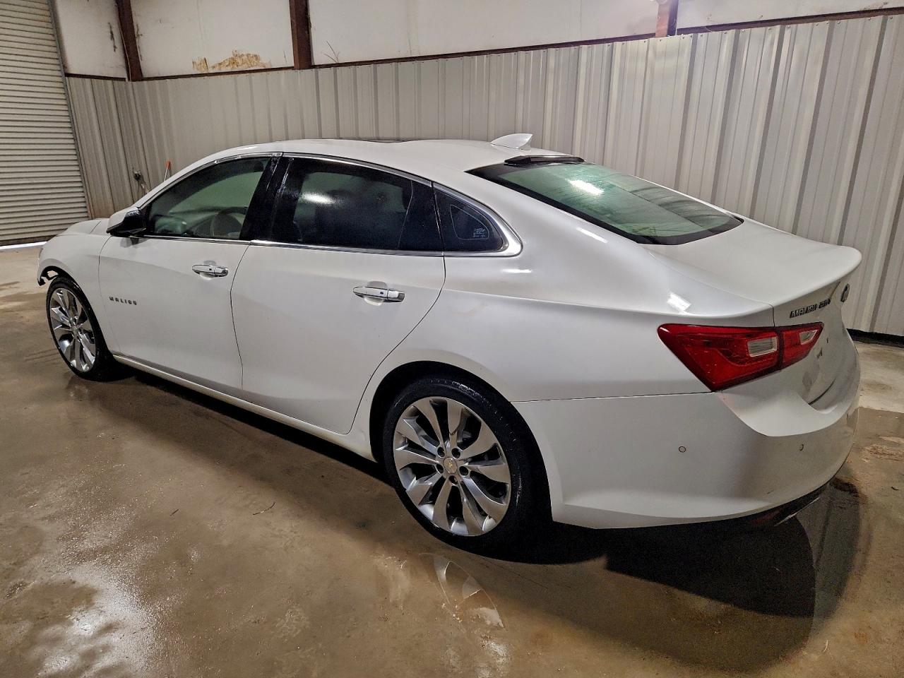 2016 CHEVROLET MALIBU PREMIER photo 3