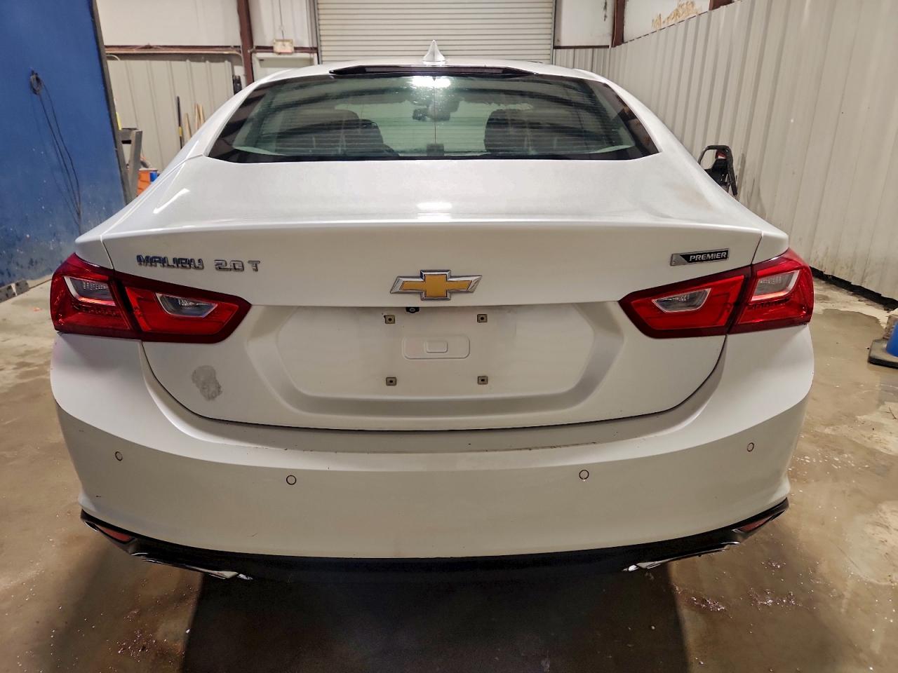 2016 CHEVROLET MALIBU PREMIER photo 11