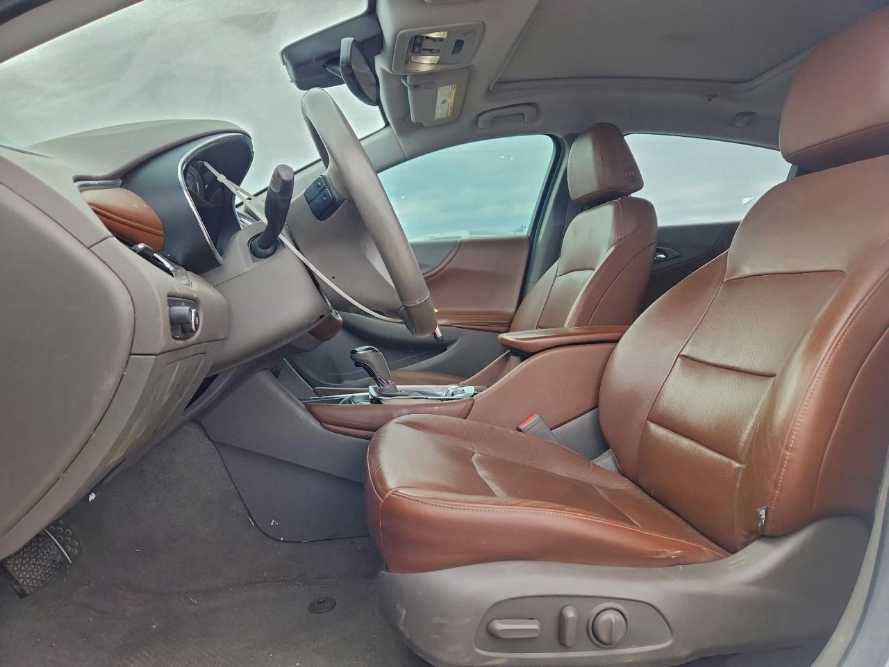 2016 CHEVROLET MALIBU PREMIER photo 13