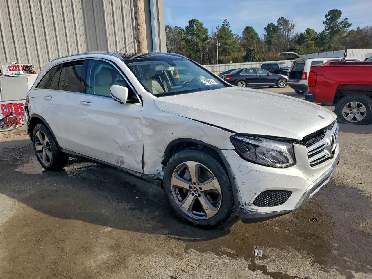 2018 MERCEDES-BENZ GLC 300 photo 7
