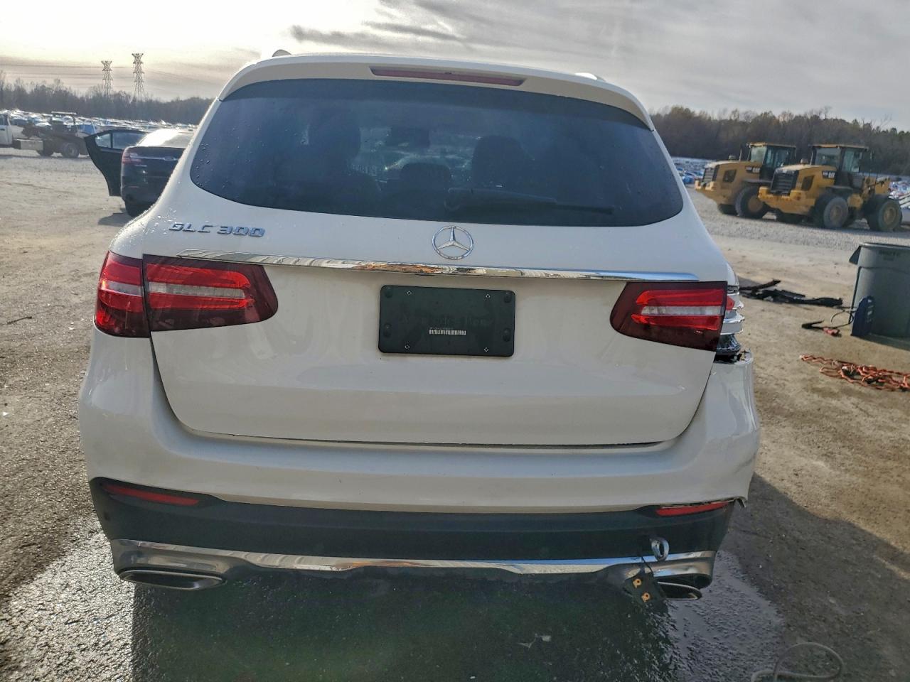 2018 MERCEDES-BENZ GLC 300 photo 11