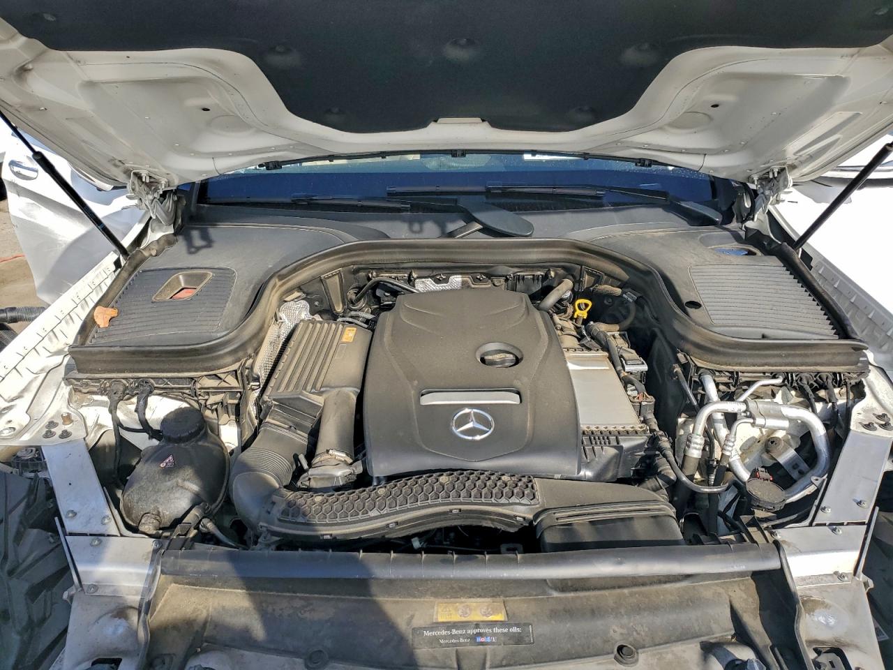 2018 MERCEDES-BENZ GLC 300 photo 23