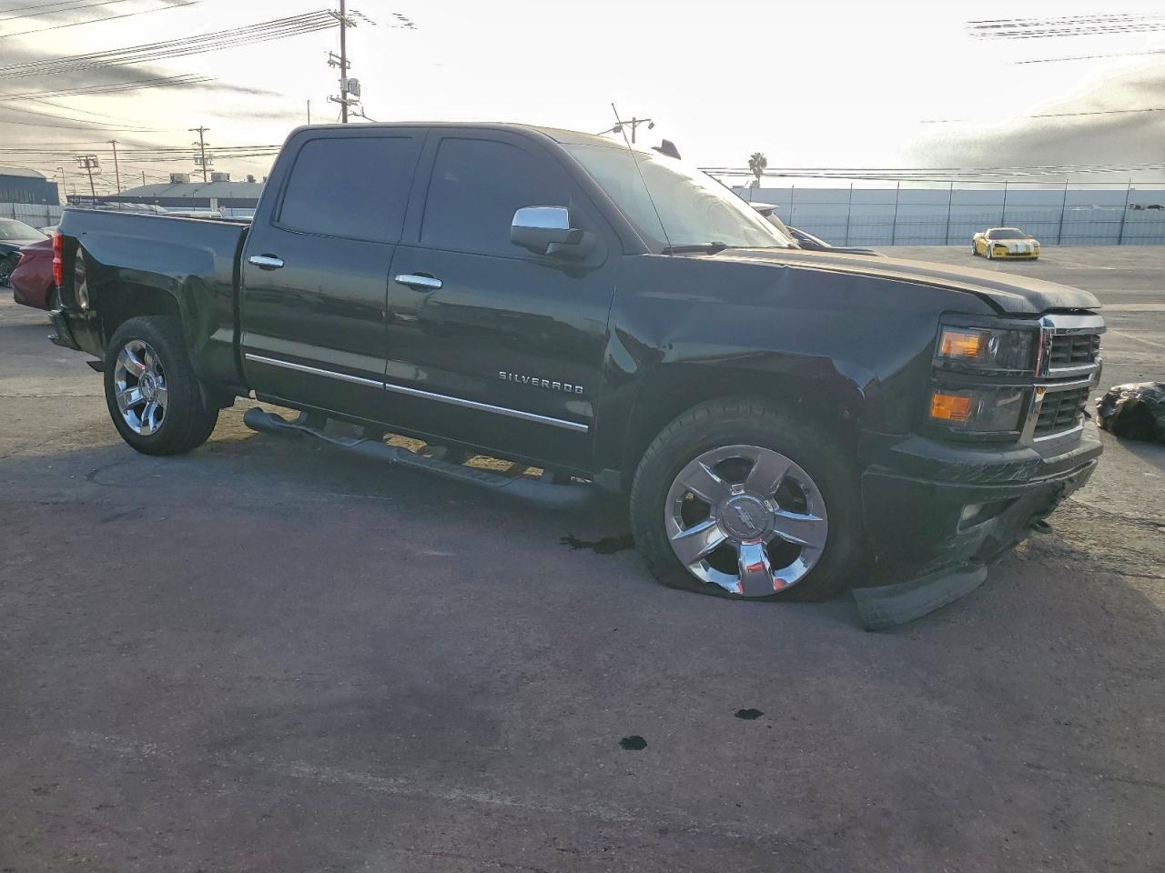 2015 CHEVROLET SILVERADO C1500 LT photo 4