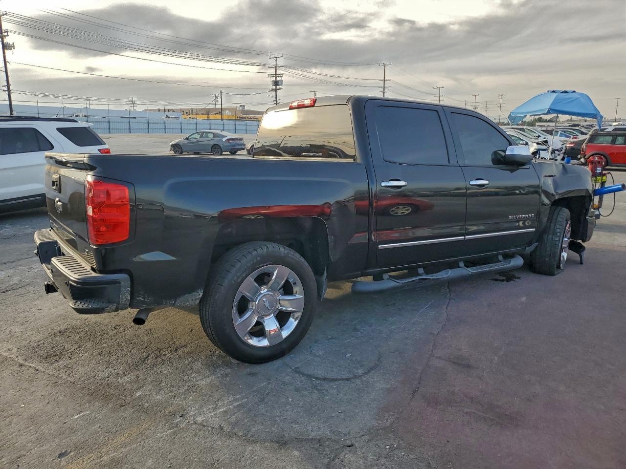 2015 CHEVROLET SILVERADO C1500 LT photo 3