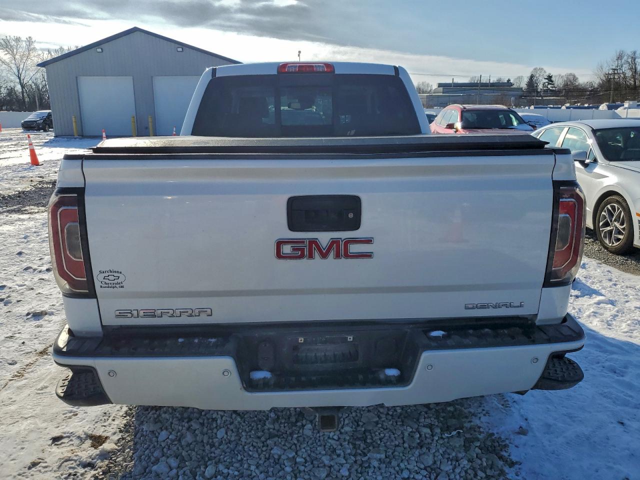 2017 GMC SIERRA K1500 DENALI photo 6