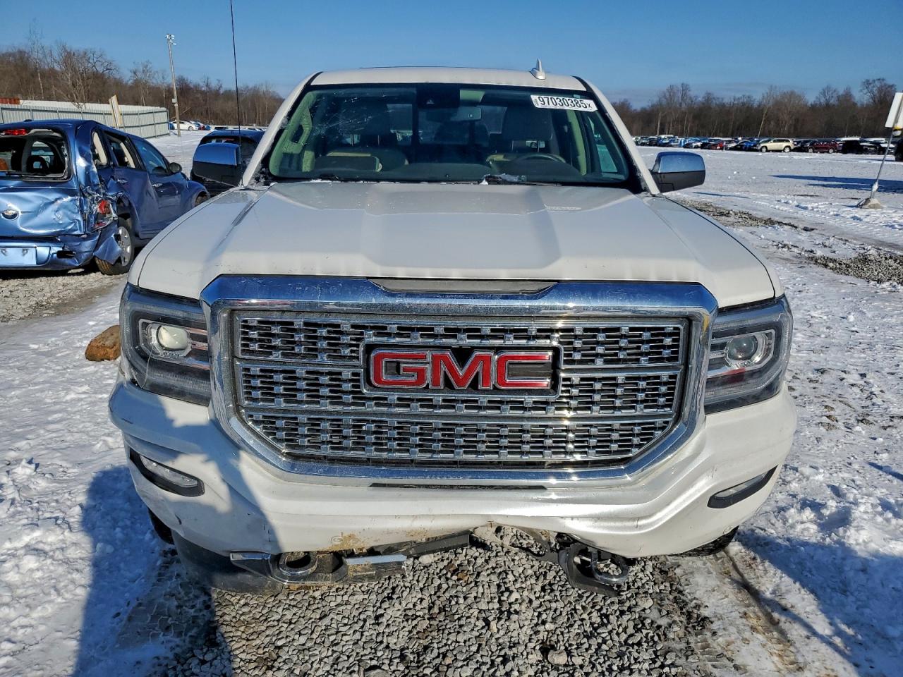 2017 GMC SIERRA K1500 DENALI photo 5