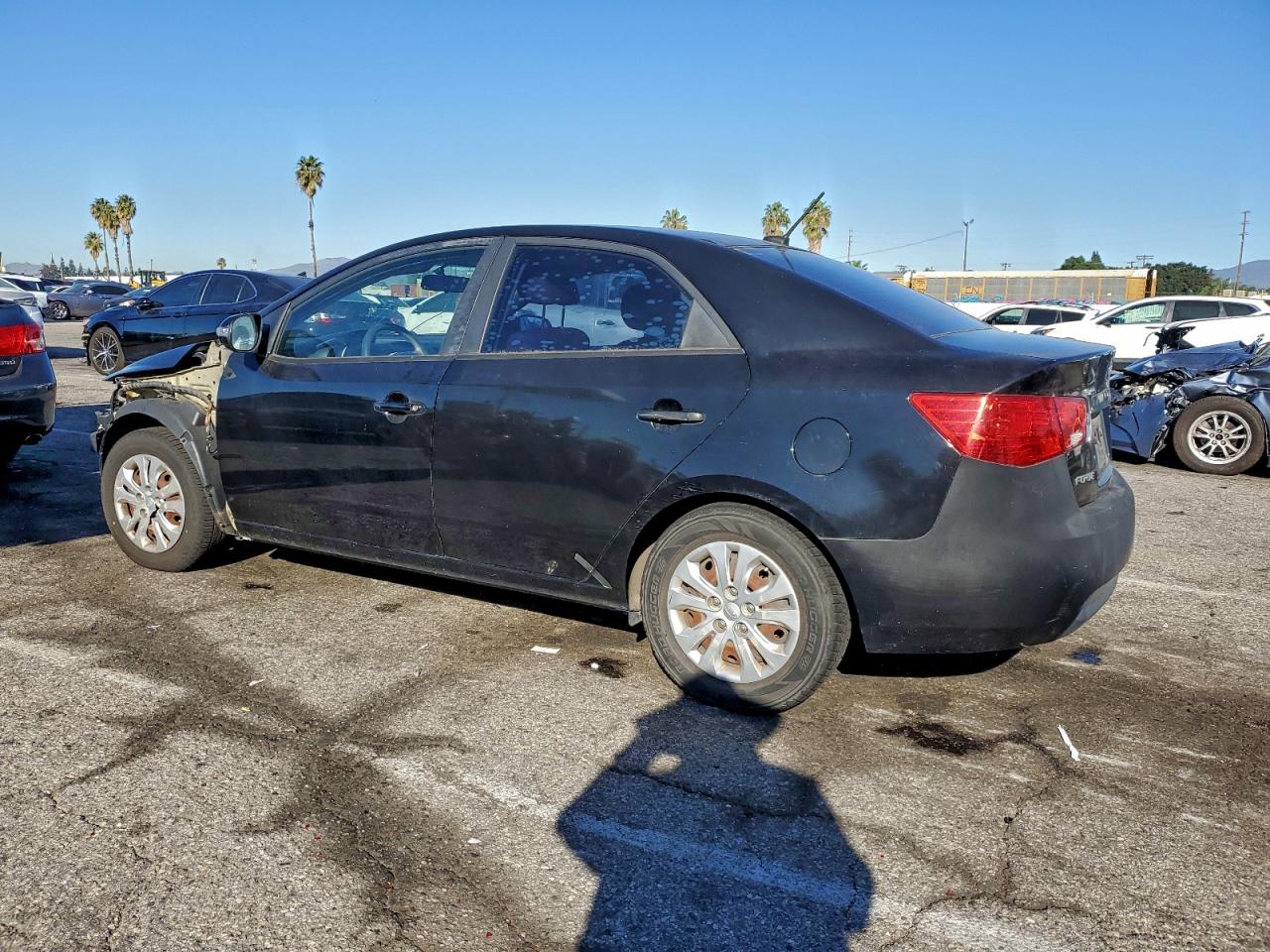 2010 KIA FORTE EX photo 2