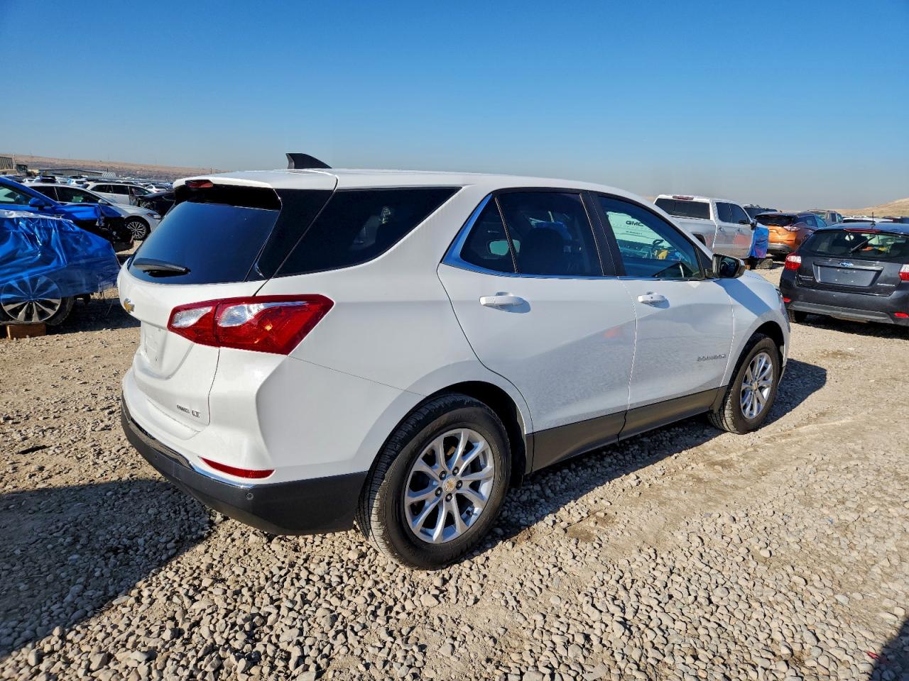 2021 CHEVROLET EQUINOX LT photo 5