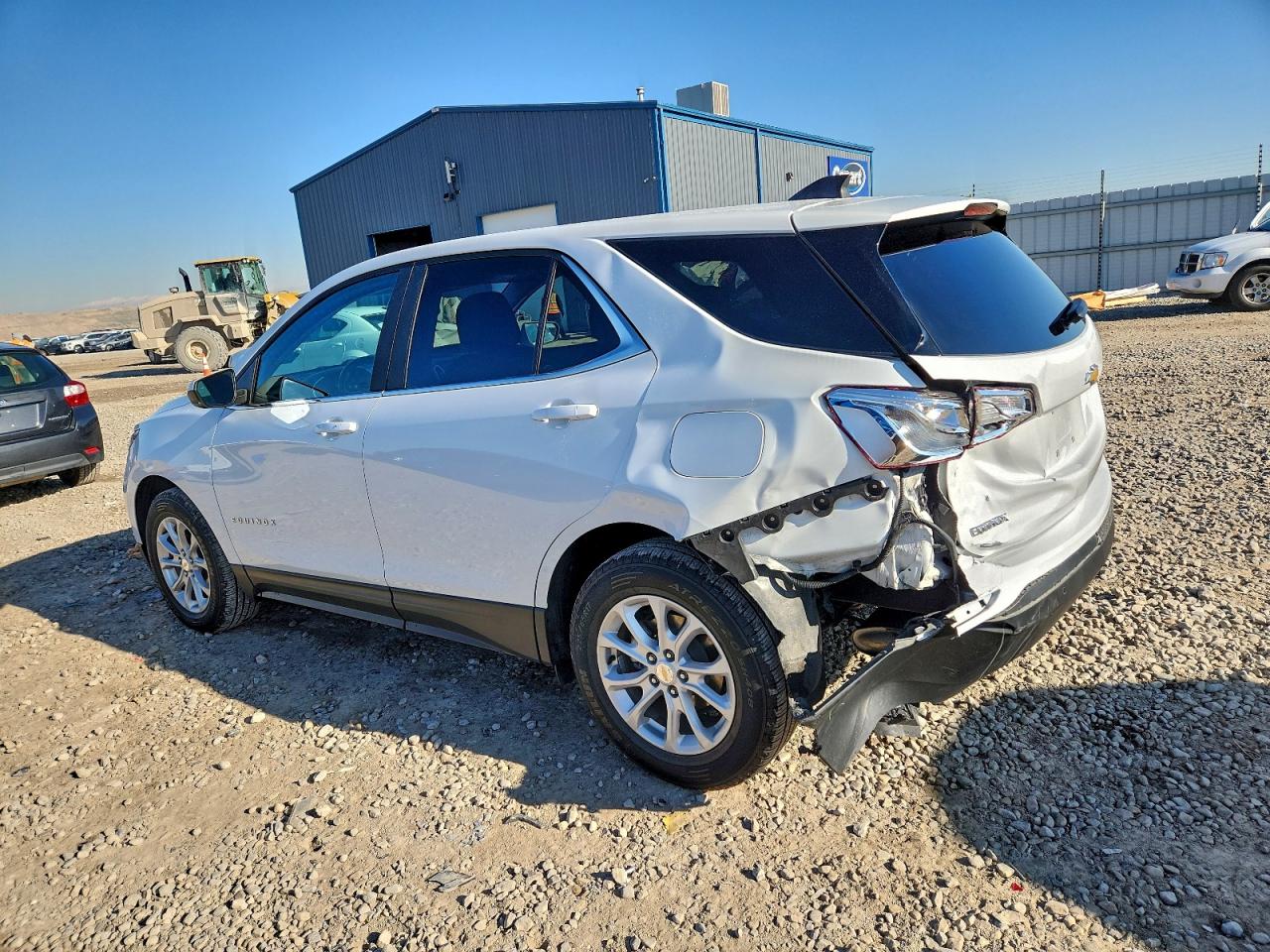 2021 CHEVROLET EQUINOX LT photo 3