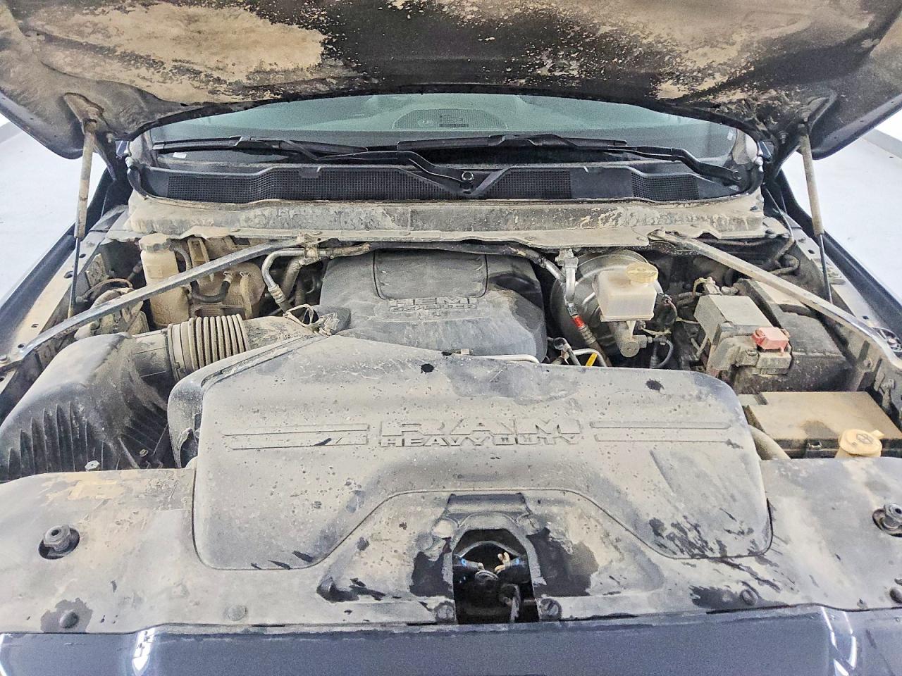 2025 RAM 2500 BIG HORN photo 11