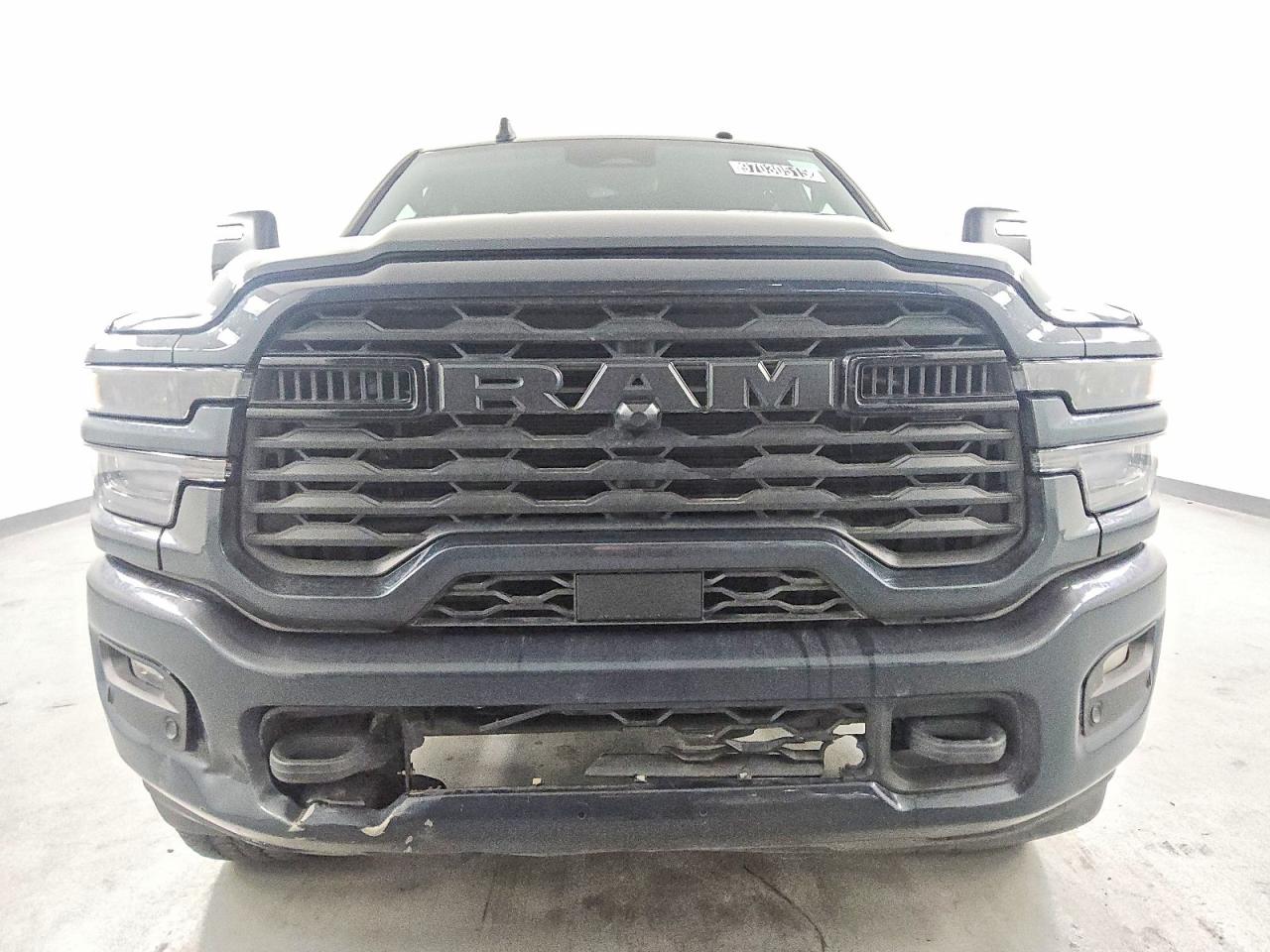 2025 RAM 2500 BIG HORN photo 5