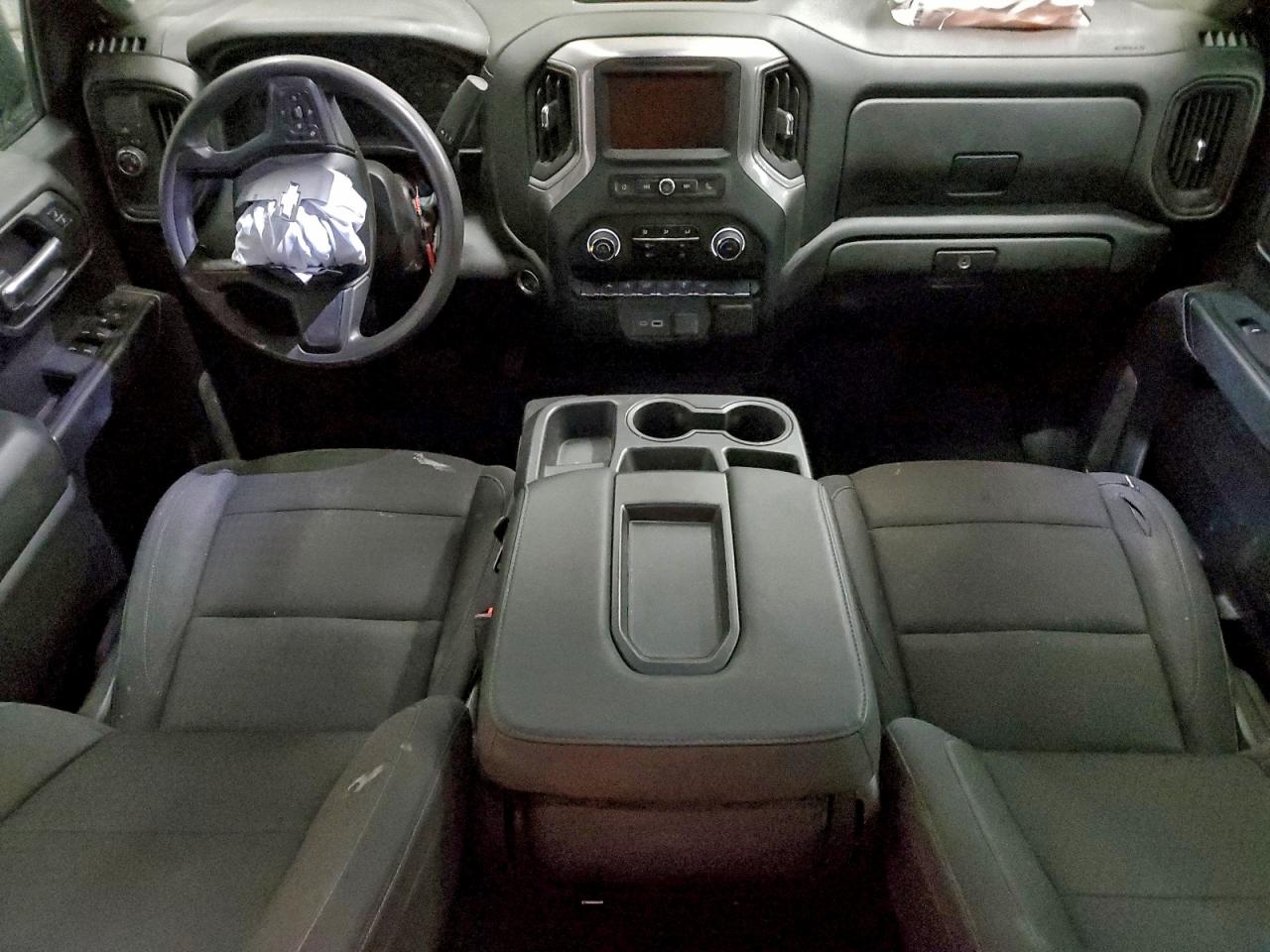2024 CHEVROLET SILVERADO C1500 CUSTOM photo 8