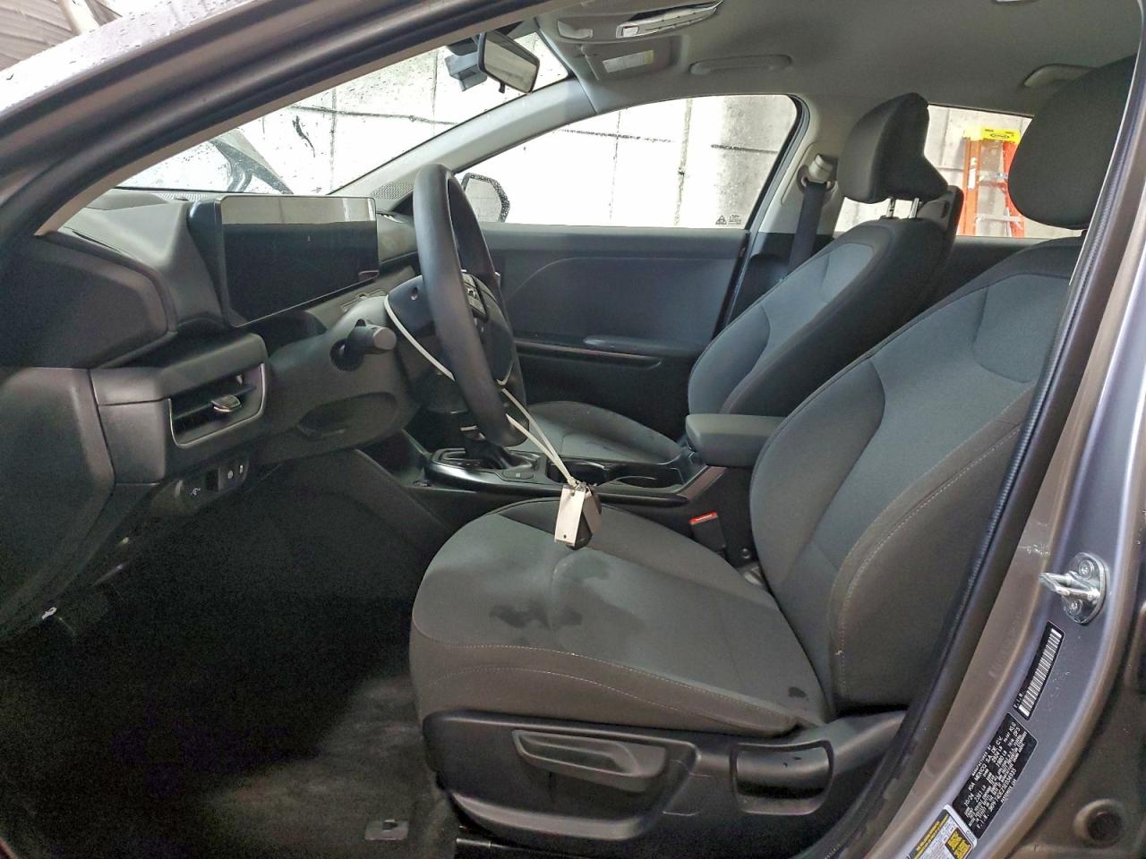 2025 KIA K4 LX photo 13