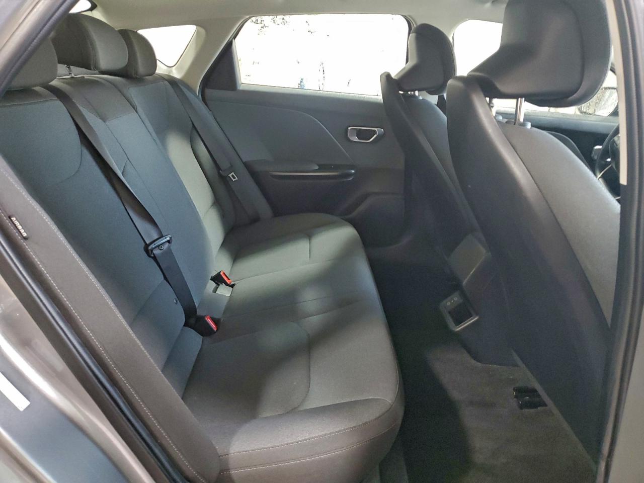 2025 KIA K4 LX photo 19