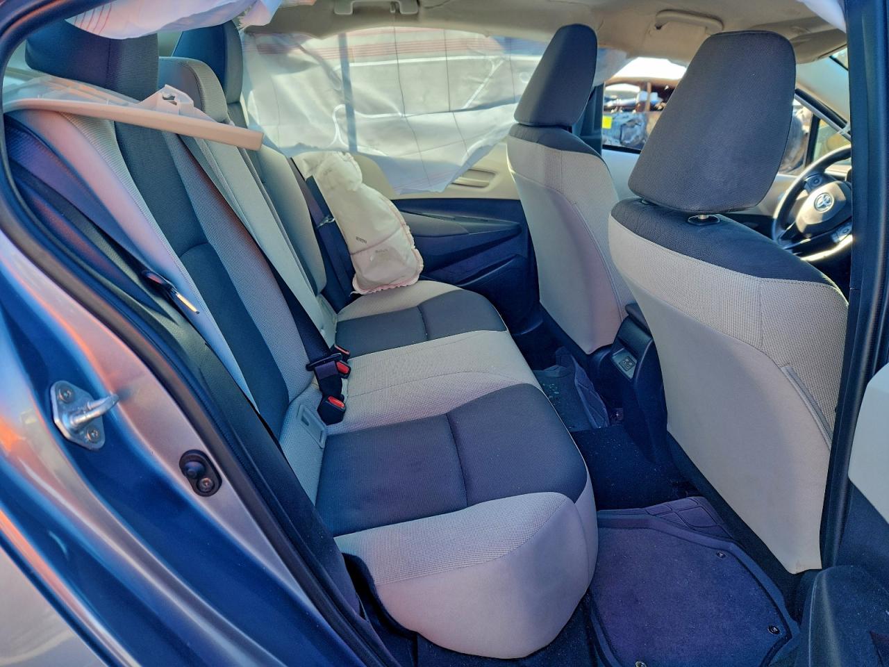 2023 TOYOTA COROLLA LE photo 10