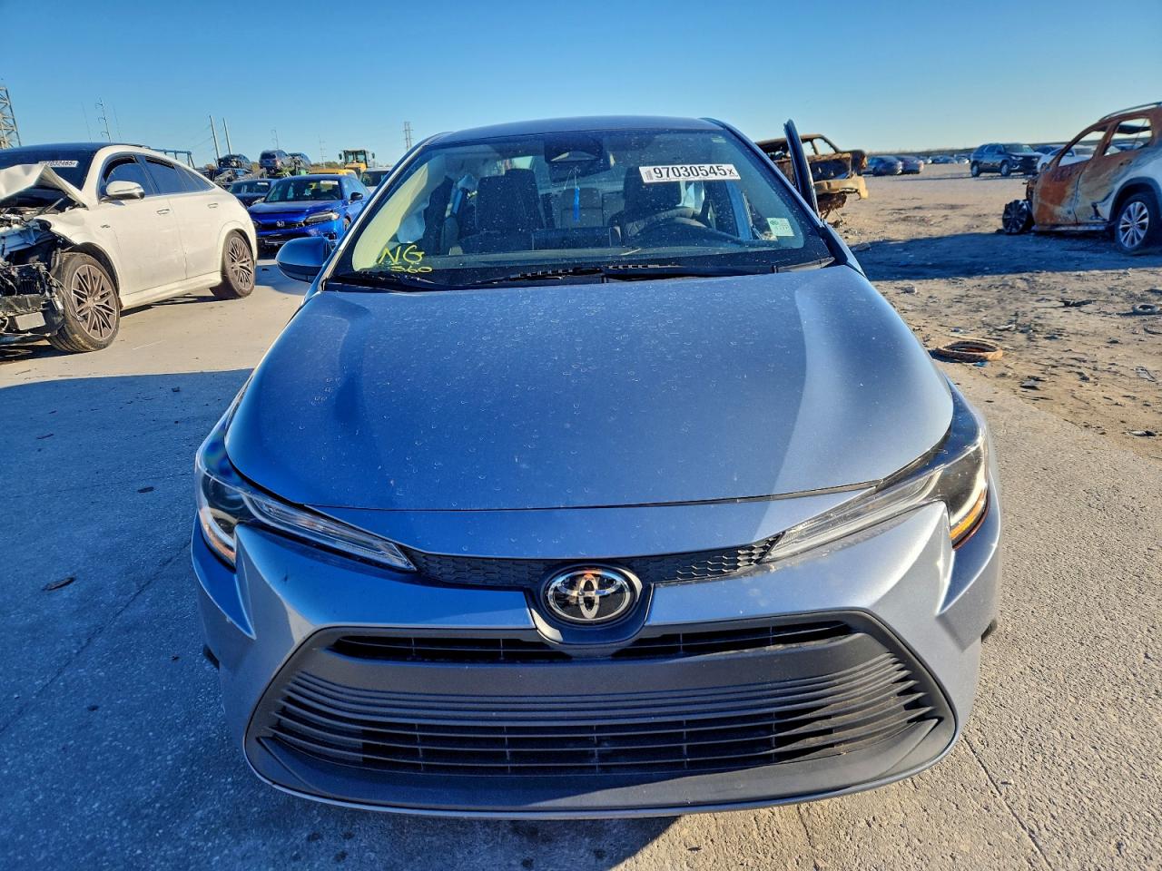 2023 TOYOTA COROLLA LE photo 5